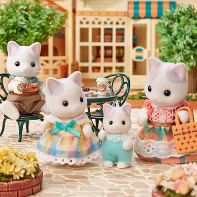 Sylvanian Families Latte Cat Family