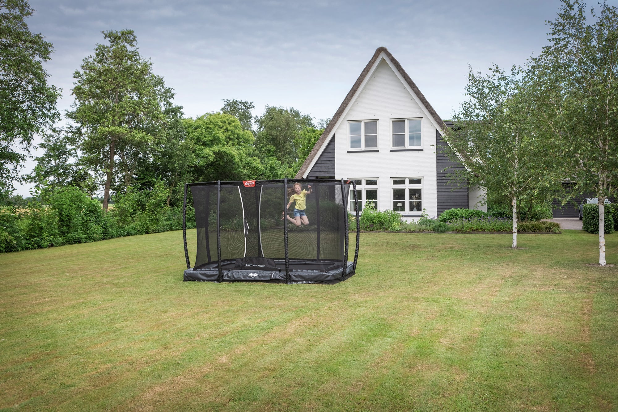 BERG Ultim Champion 7ft x 11ft Inground & Safety Net Deluxe