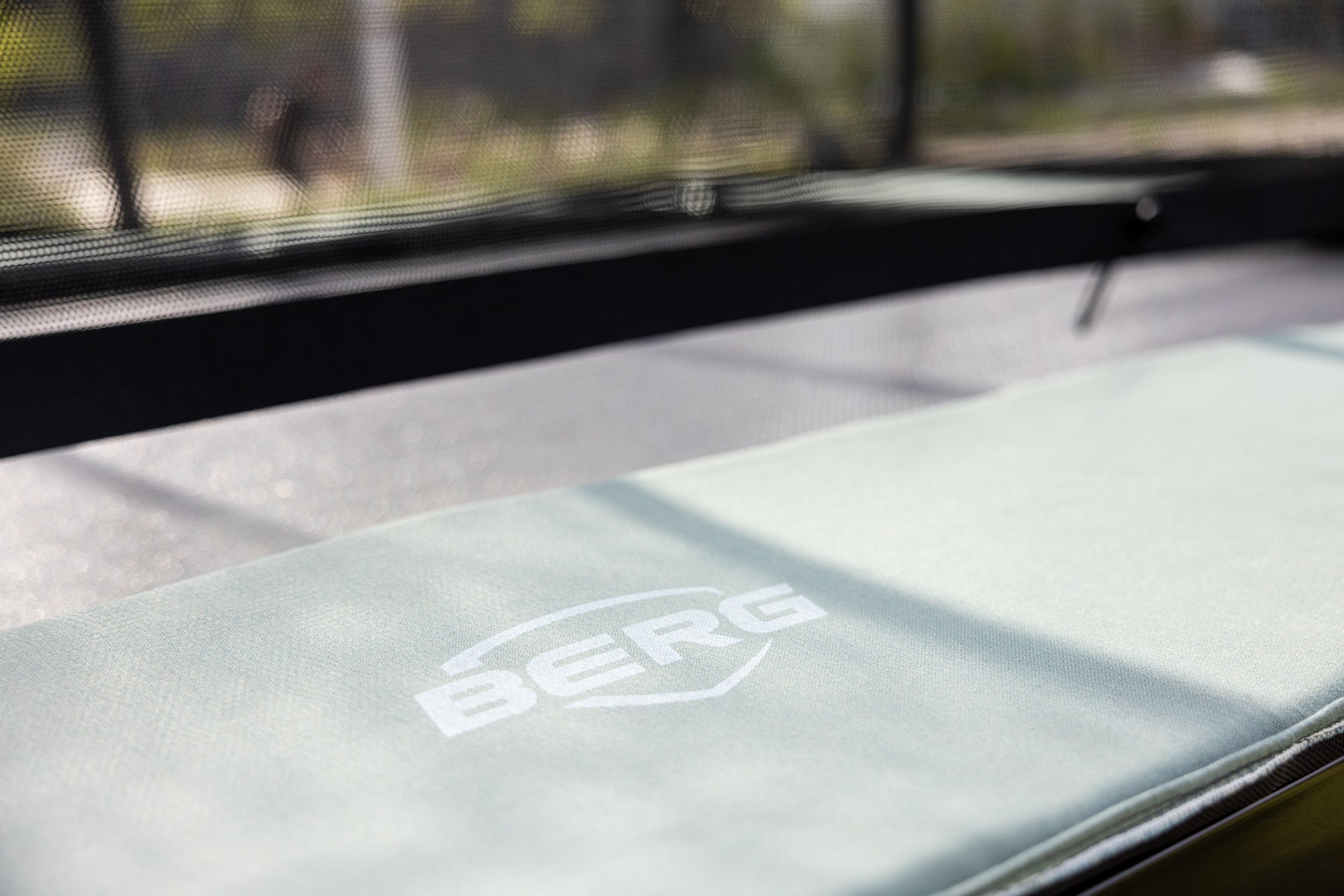 BERG Ultim Champion ECO Regular 13.5 x 8ft Trampoline + SAFETY NET DLX XL + LADDER