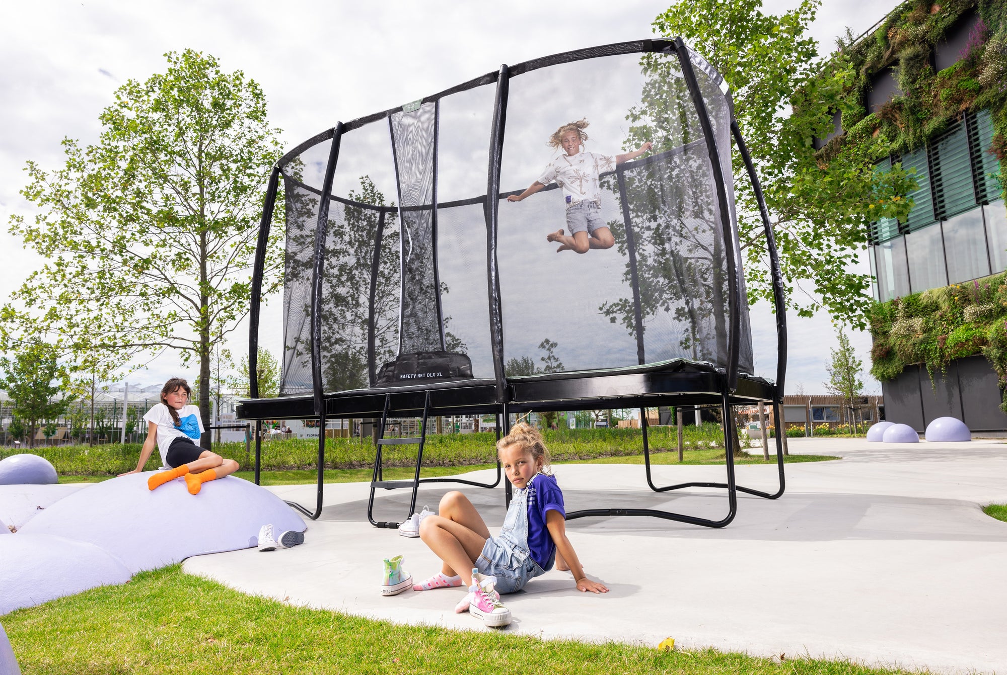 BERG Ultim Champion ECO Regular 13.5 x 8ft Trampoline + SAFETY NET DLX XL + LADDER