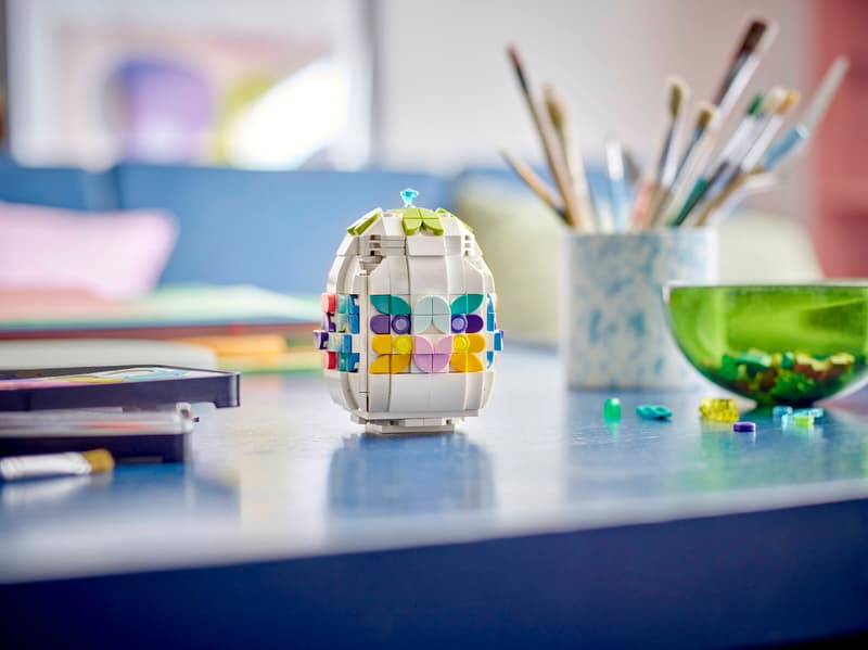 LEGO Decorative Easter Egg