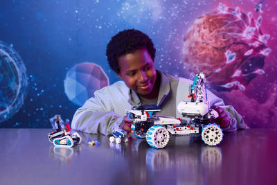 Lego Technic: Lunar Outpost Moon Rover Space Vehicle