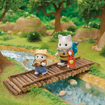 Sylvanian Families Exciting Exploration Set -Latte cat brother & baby