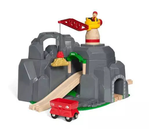 BRIO Crane and Mountain Tunnel