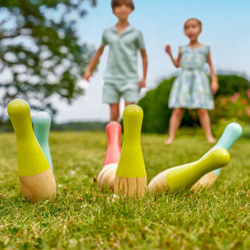 TP Wooden Outdoor Skittles