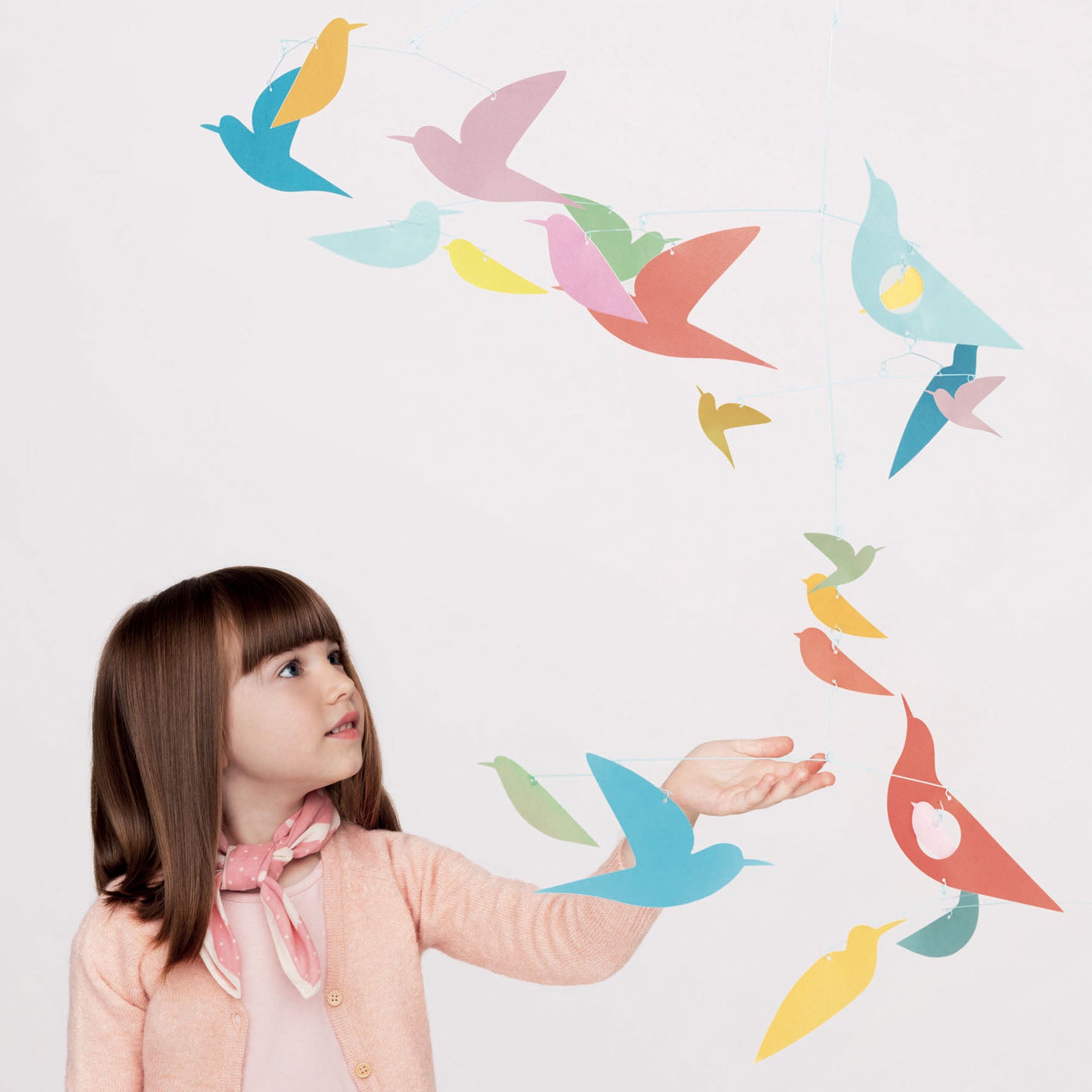 DJECO MOBILE: Multicolored birds