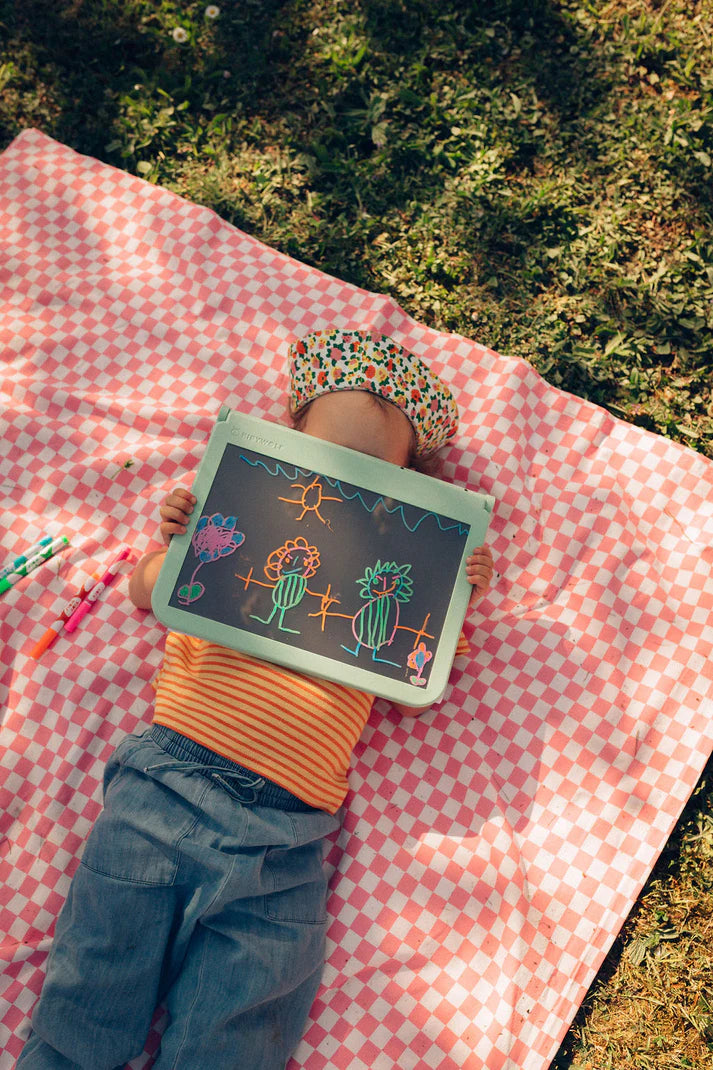 KIDYDRAW-PRO Illuminated drawing tablet