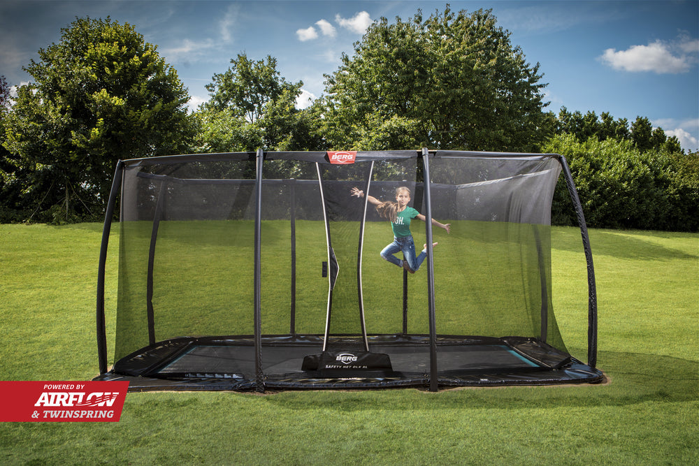 BERG ULTIM CHAMPION 16.5 x 10ft FLATGROUND + SAFETY NET DLX XL