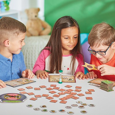 Orchard Toys Magic Spelling Game