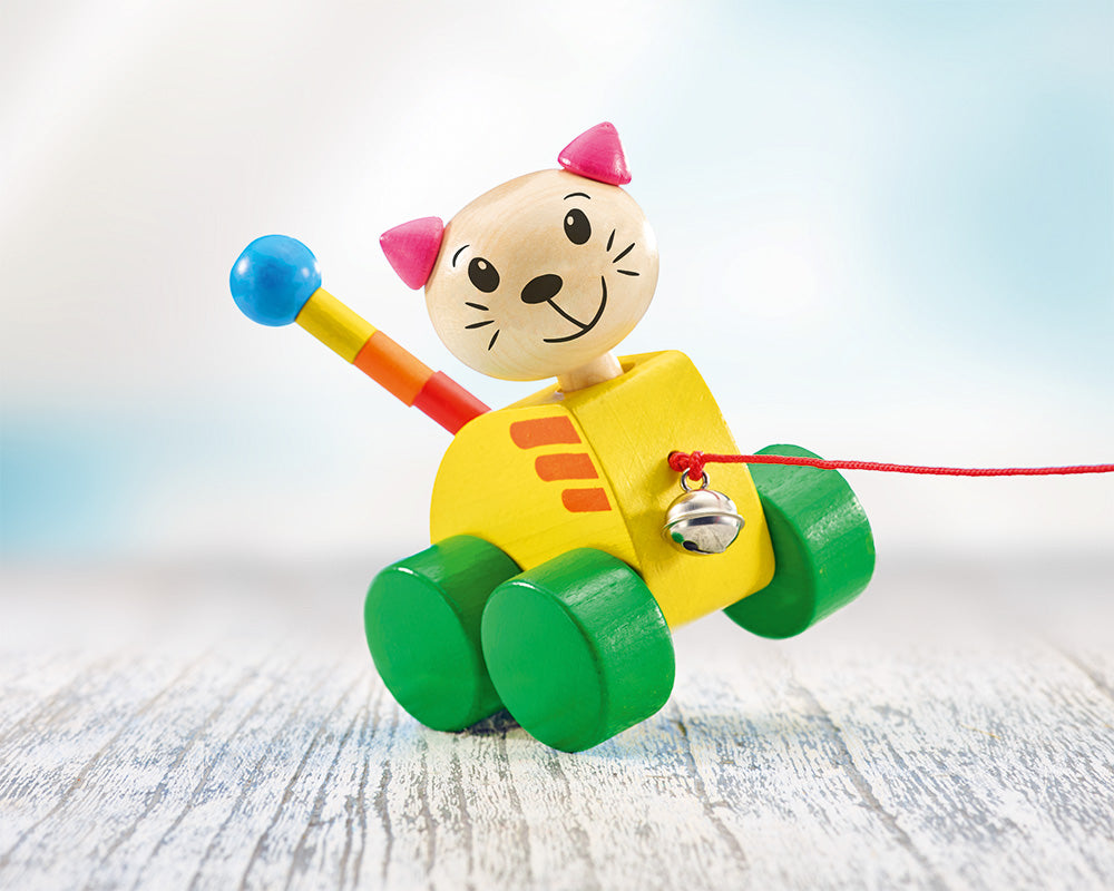 Selecta Spielzeug: Tinka, pull-along cat
