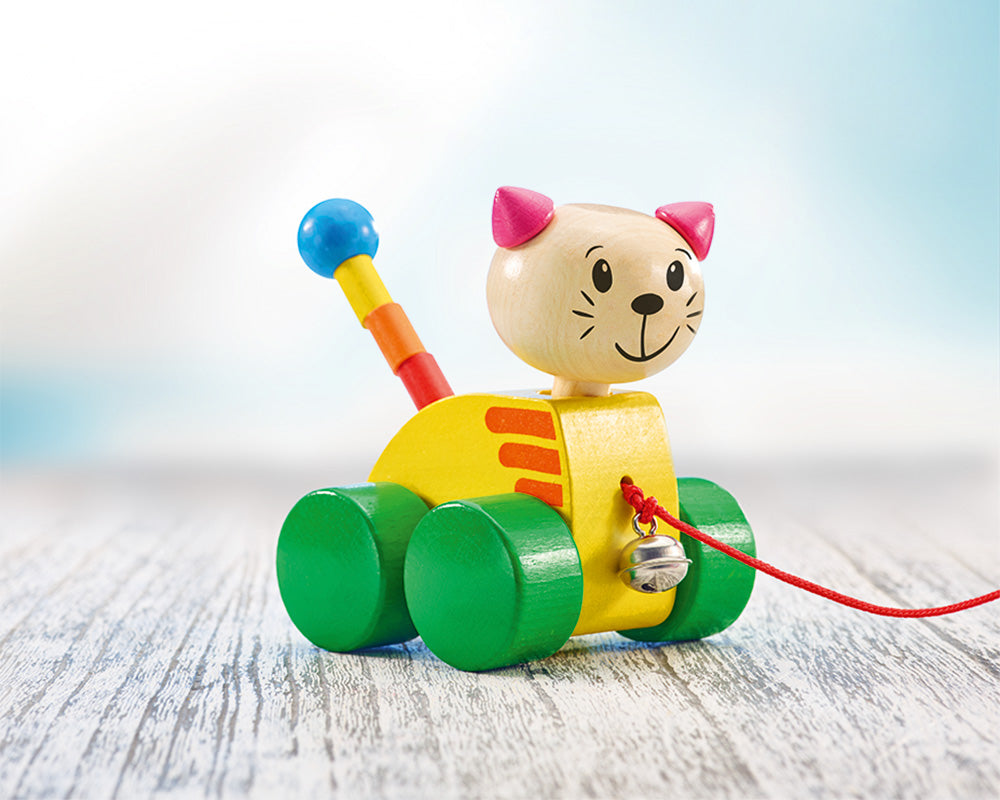 Selecta Spielzeug: Tinka, pull-along cat