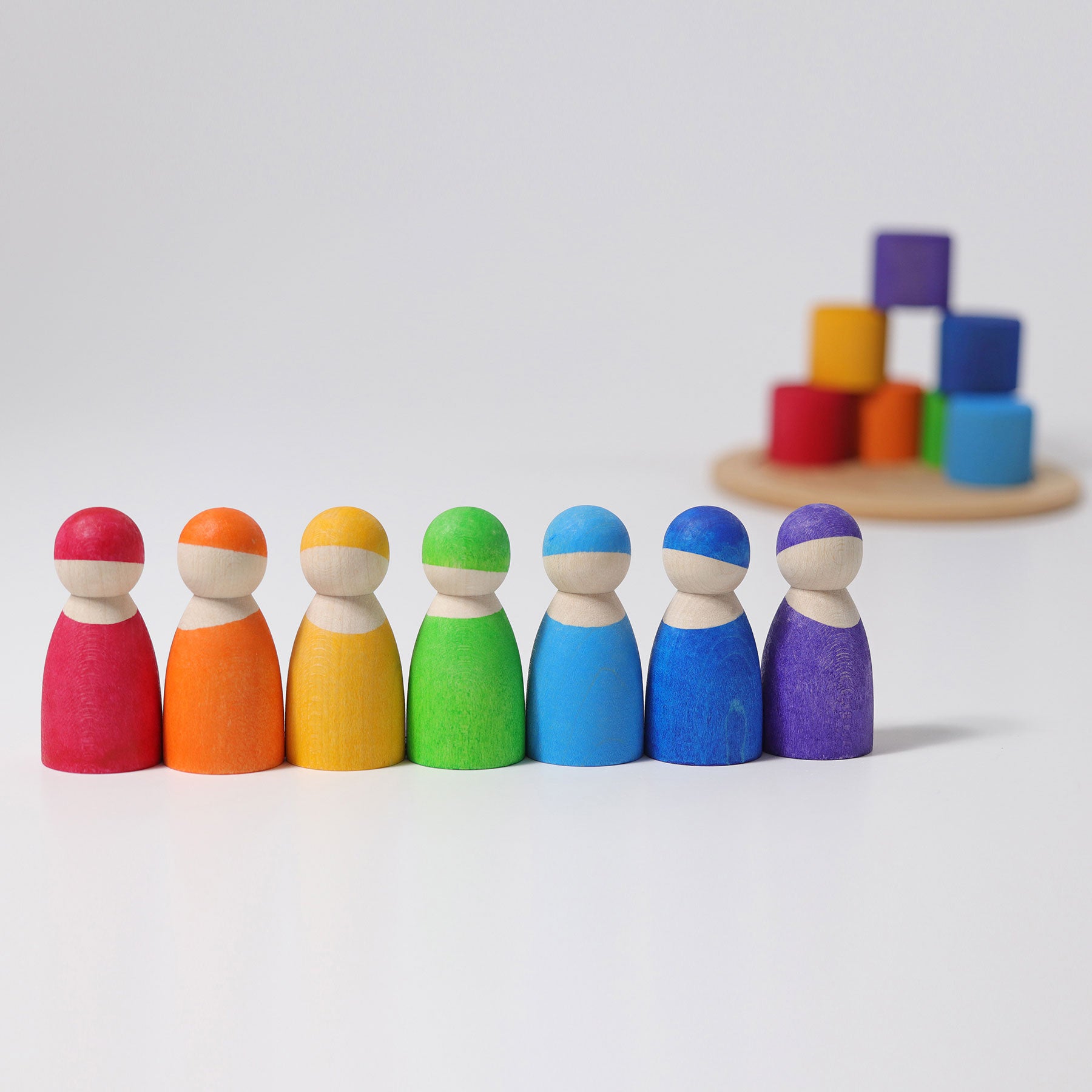 Grimm's Seven Friends in Bowls