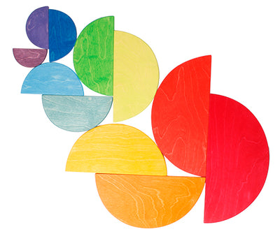Grimm's Large Semicircles in Rainbow Colours