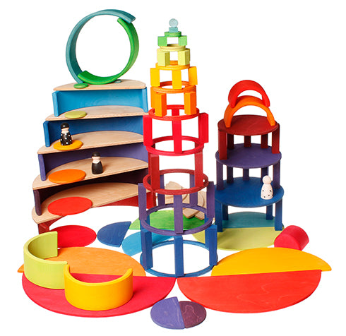 Grimm's Large Semicircles in Rainbow Colours