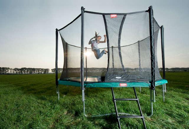 BERG Favorit 12.5ft Trampoline + Safety Net Comfort