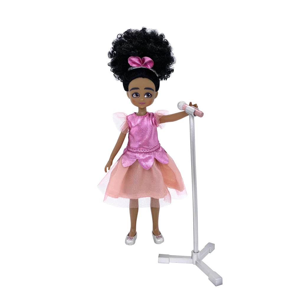 Lottie Doll: Stage Superstar