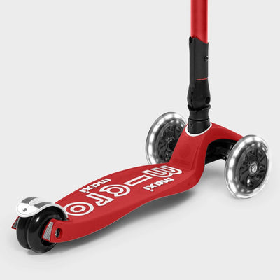 MAXI MICRO LED DELUXE FOLDABLE SCOOTER: RED