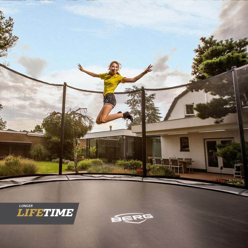 BERG Favorit 14ft Trampoline + Safety Net Comfort