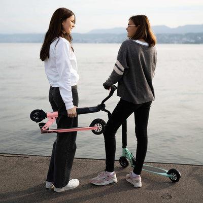 Micro Sprite Deluxe Scooter (Pink)